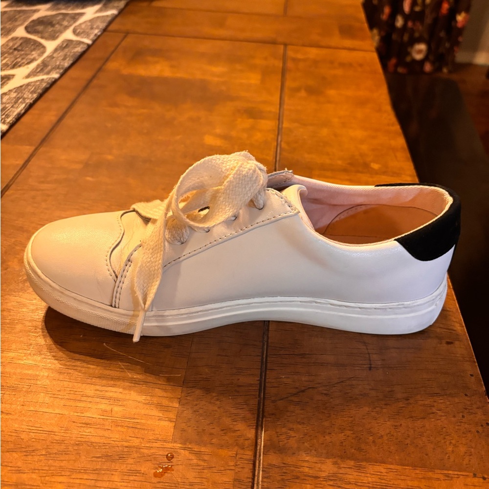 Kate Spade Fez White Leather Sneakers with Black Spade Design - Picture 8 of 11